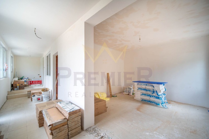 Till salu  Hus Varna , Izgrev , 180 kvm | 73512843 - bild [17]