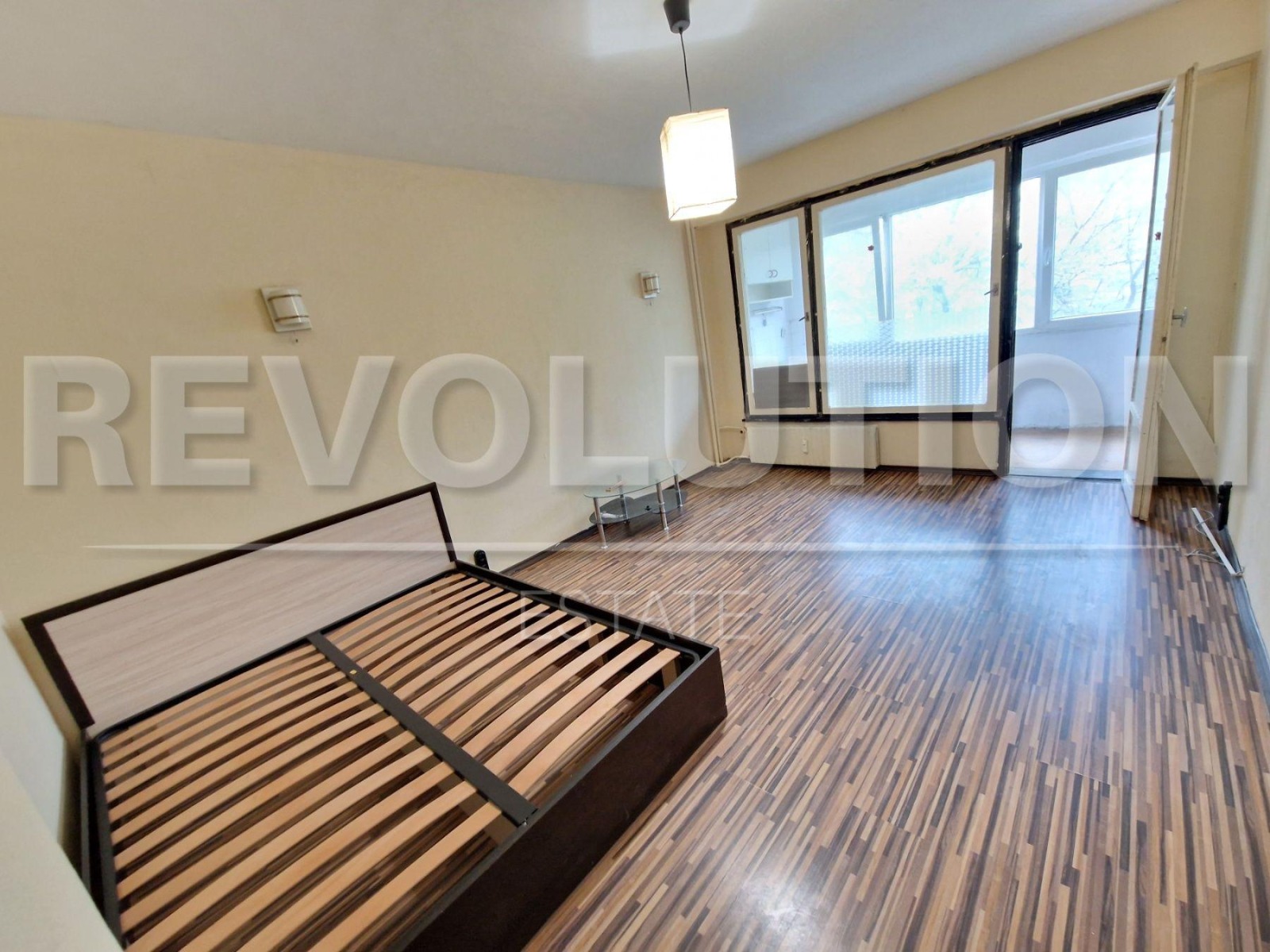 Продава 2-СТАЕН, гр. София, Младост 1