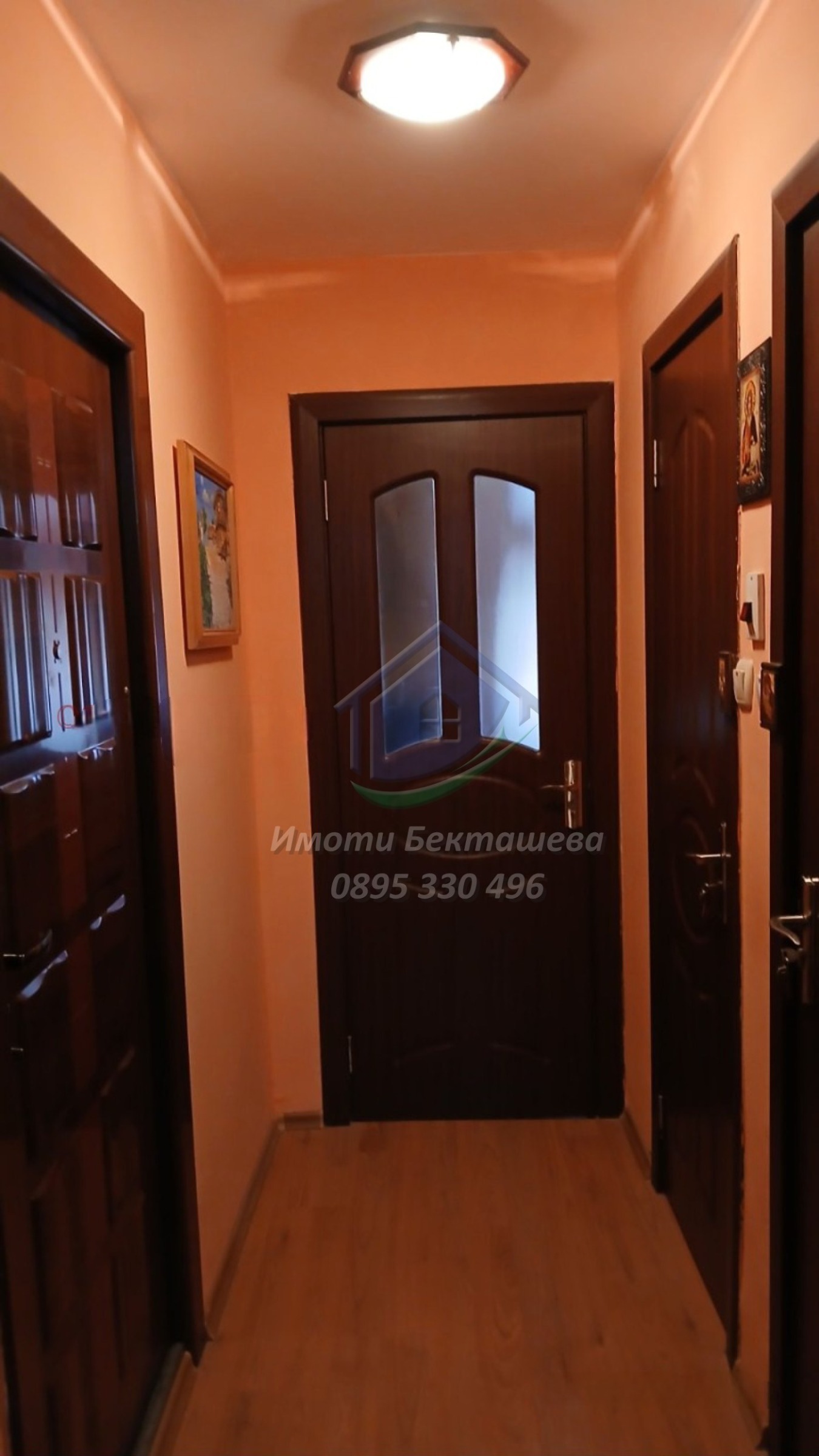 Продава АТЕЛИЕ, ТАВАН, гр. Русе, Дружба 3, снимка 2 - Апартаменти - 49629081