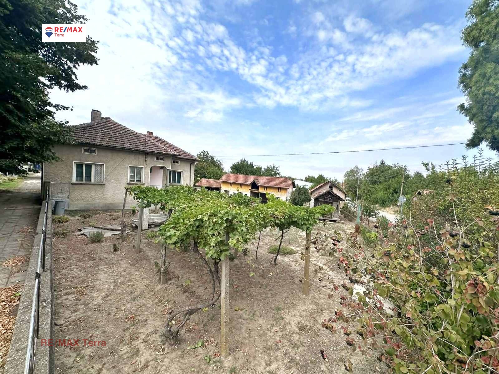 Продава КЪЩА, с. Деков, област Плевен, снимка 7 - Къщи - 53747759