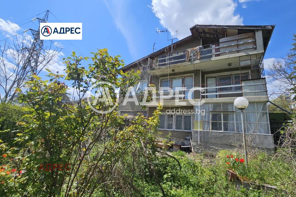 Продава КЪЩА, гр. Варна, Изгрев
