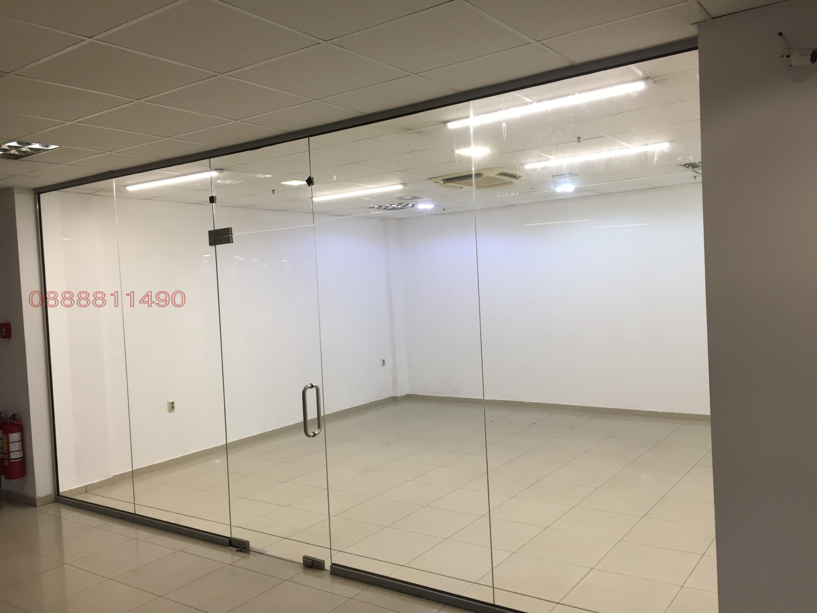Продава МАГАЗИН, гр. Пловдив, Център, снимка 2 - Магазини - 54514627