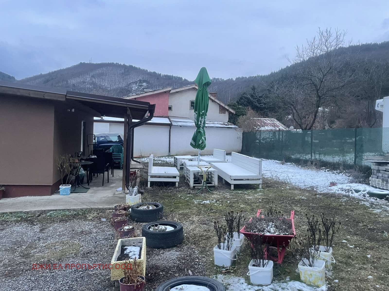 Продава МАГАЗИН, с. Владо Тричков, област София област, снимка 3 - Магазини - 53762194