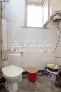 Продава ЕТАЖ ОТ КЪЩА, гр. Шумен, Дивизионна болница, снимка 7