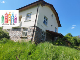КЪЩА, 194 m2