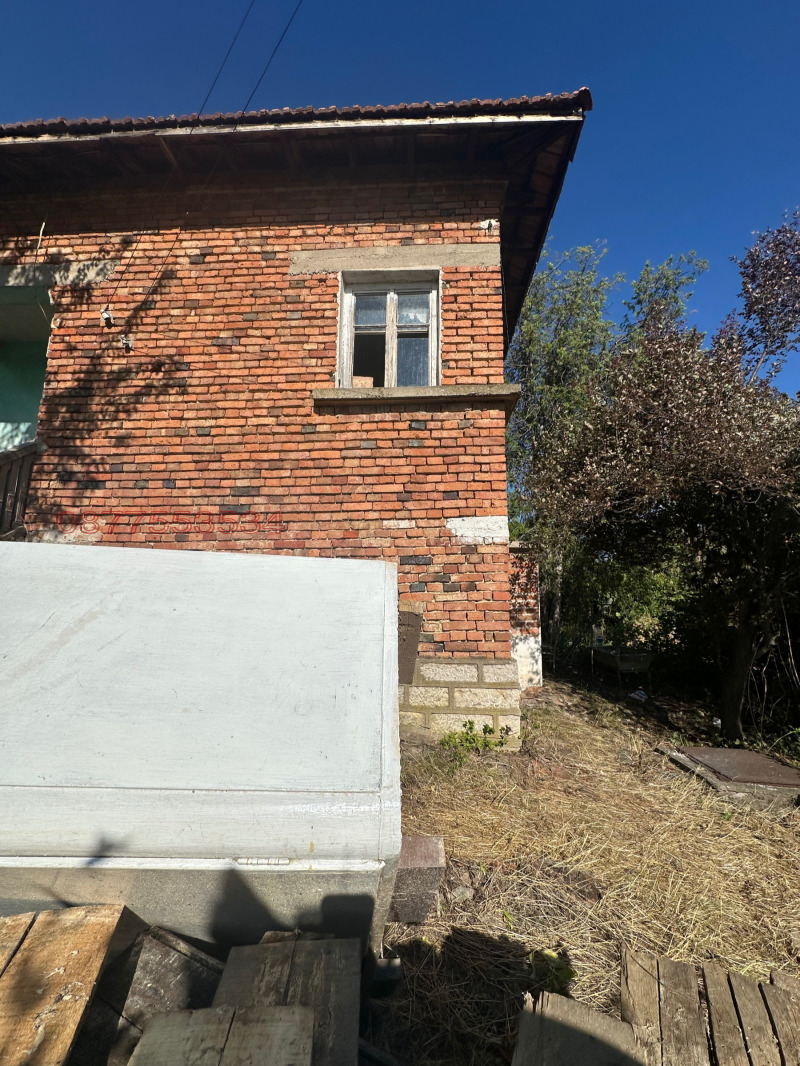 Продава КЪЩА, с. Мало Пещене, област Враца