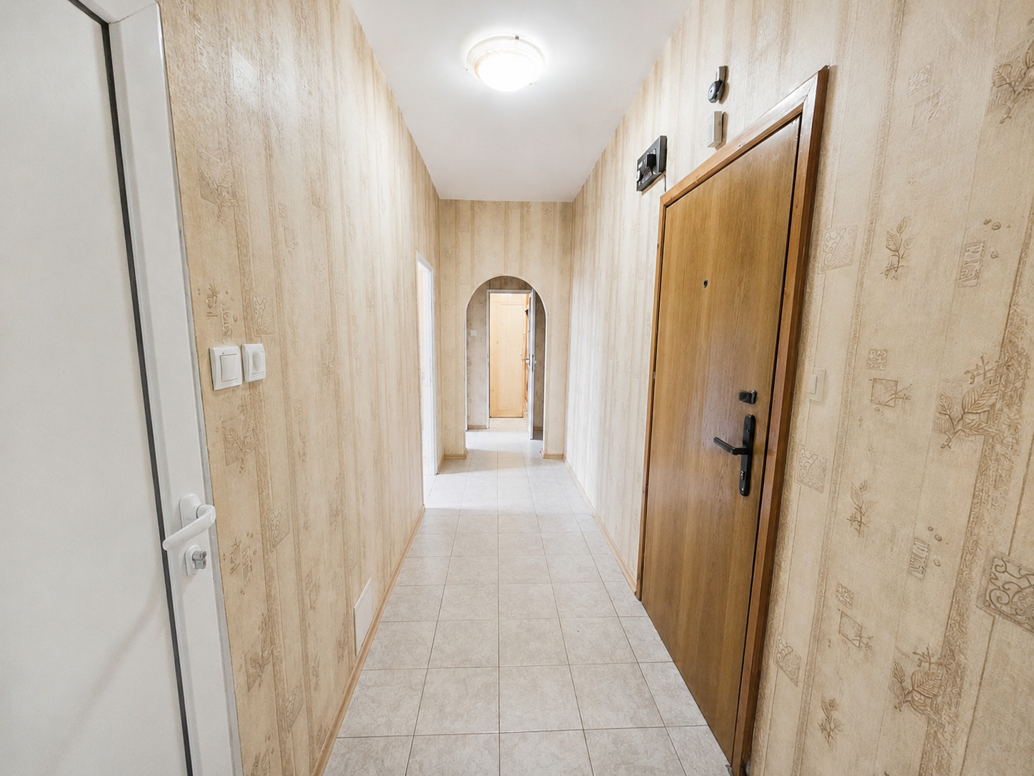 Продава 3-СТАЕН, гр. Варна, Младост 1, снимка 8 - Апартаменти - 54970663