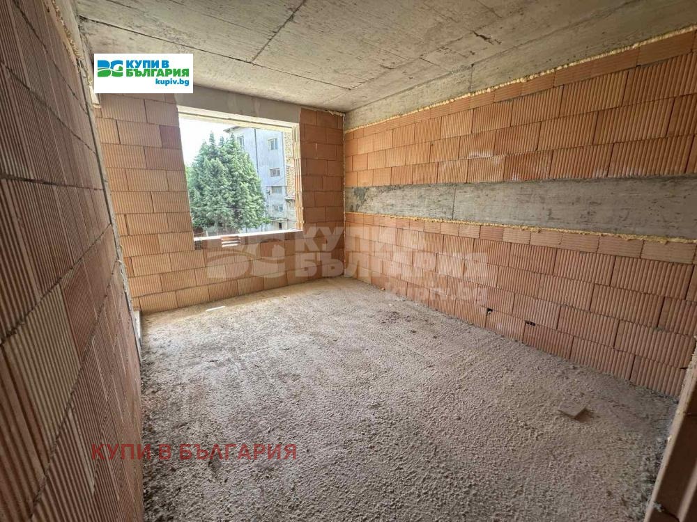 Продава 3-СТАЕН, гр. Варна, Цветен квартал, снимка 3 - Апартаменти - 55057357