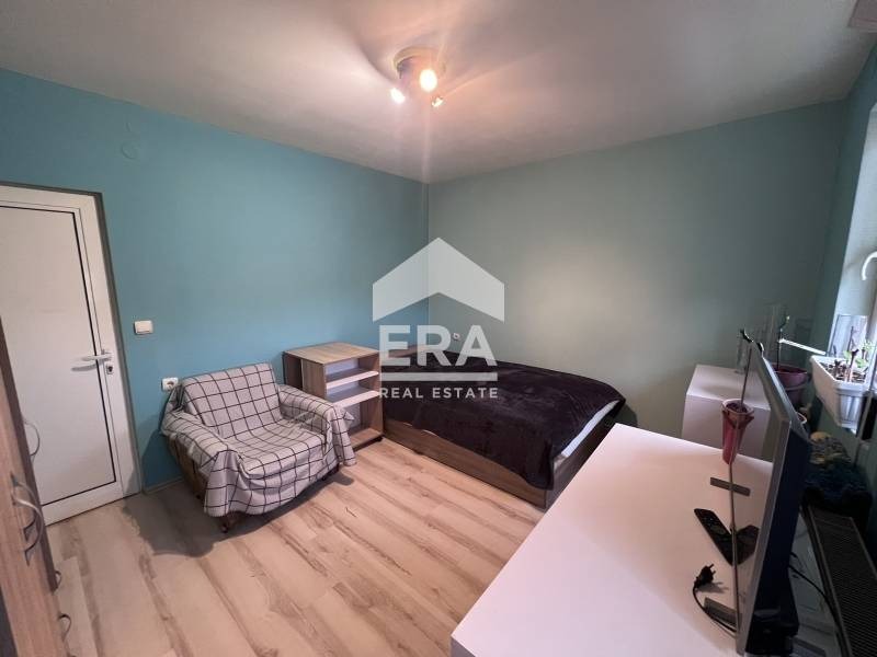 Продава КЪЩА, гр. Дебелец, област Велико Търново, снимка 5 - Къщи - 53523007