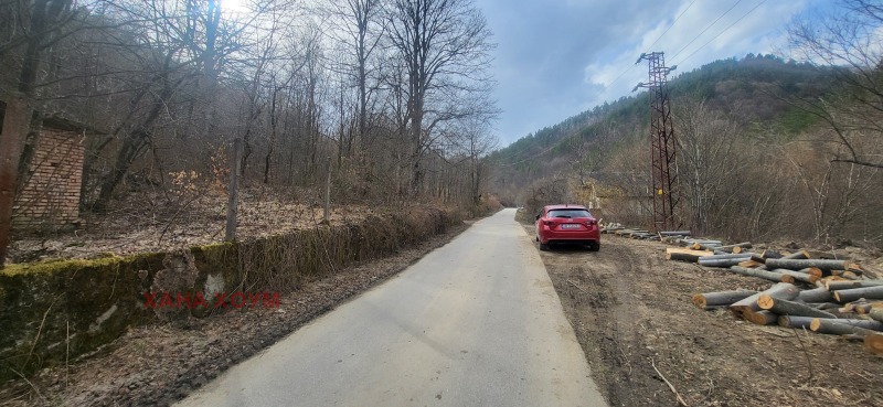 Till salu  Komplott region Lovech , Tjerni Osam , 1916 kvm | 84642095 - bild [7]