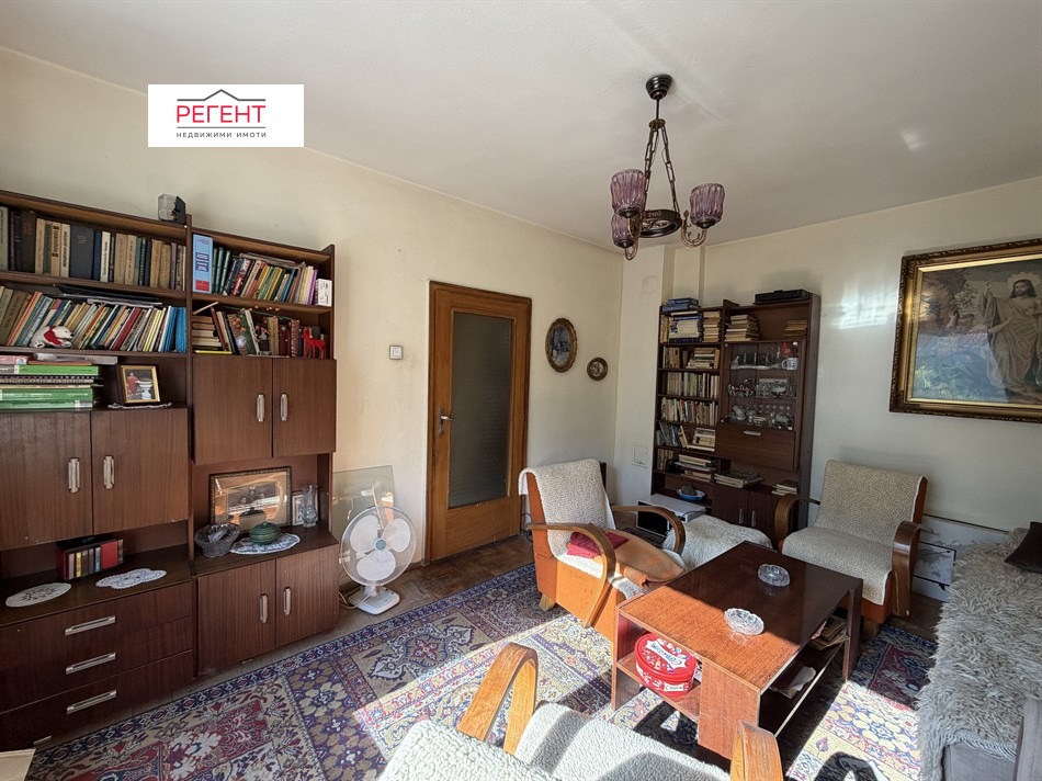 Продава 3-СТАЕН, гр. Габрово, Център, снимка 2 - Апартаменти - 56004869