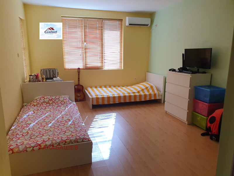 Zu verkaufen  2 Schlafzimmer region Stara Sagora , Kazanlak , 113 qm | 29636824 - Bild [13]