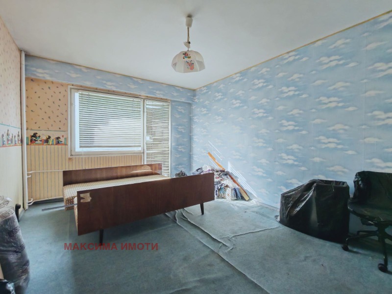 Продава 3-СТАЕН, гр. Бургас, Славейков, снимка 2 - Апартаменти - 52565556