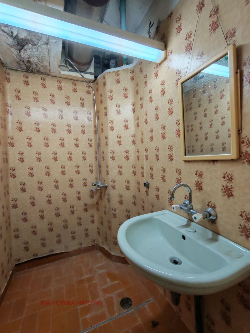 Продава 3-СТАЕН, гр. Бургас, Славейков, снимка 5 - Апартаменти - 52565556