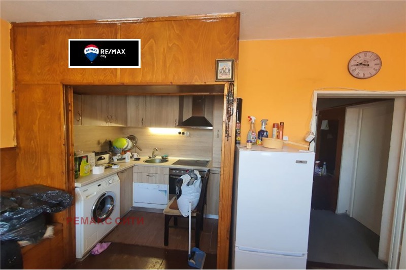 Продава ЕТАЖ ОТ КЪЩА, гр. София, област София-град, снимка 4 - Етаж от къща - 52733855