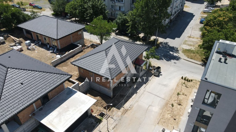 Продава КЪЩА, гр. Плевен, Дружба 2, снимка 7 - Къщи - 52747653