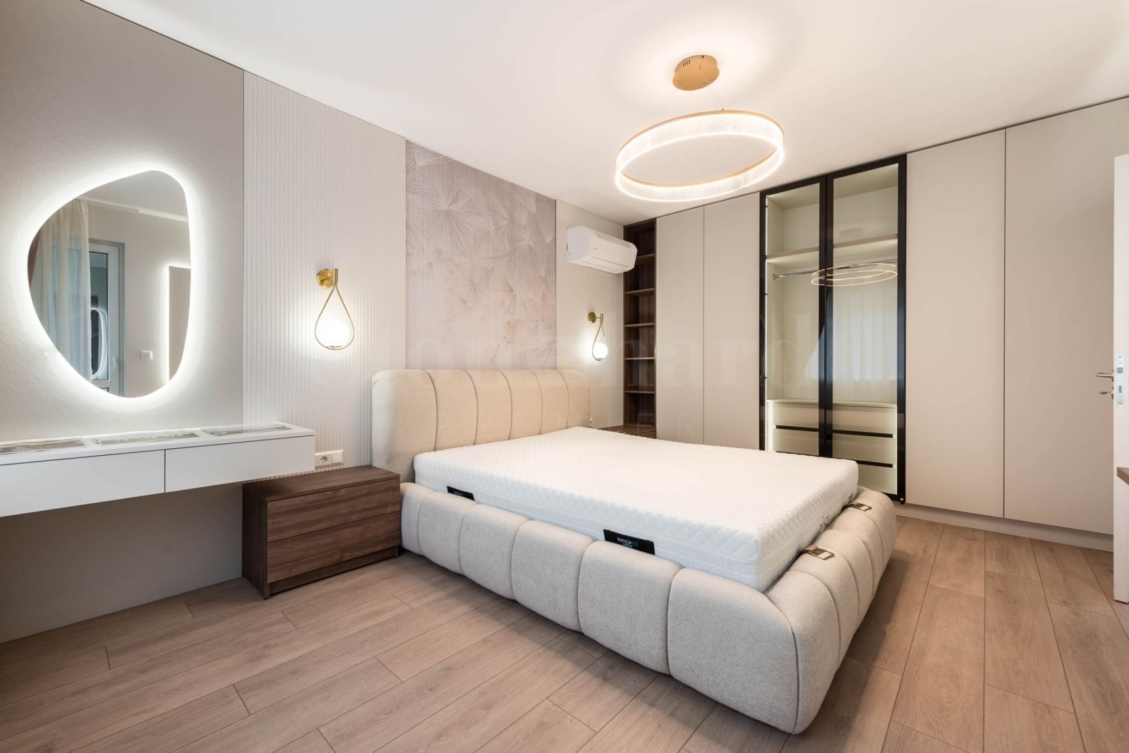 Продава 3-СТАЕН, гр. Варна, Център, снимка 17 - Апартаменти - 53958130