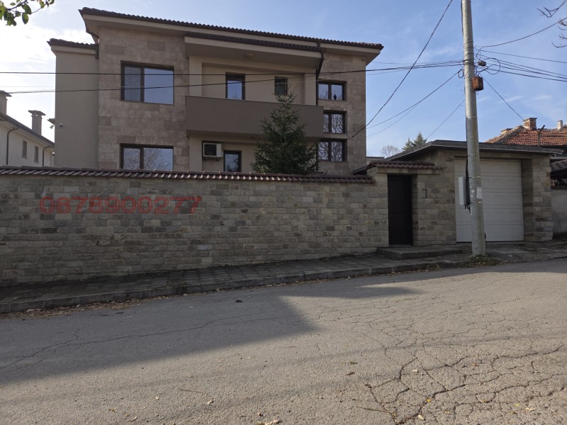Продава КЪЩА в град Хасково, Дружба 1 - 380 кв.м / 320 000 € » 625 865.60 лв.