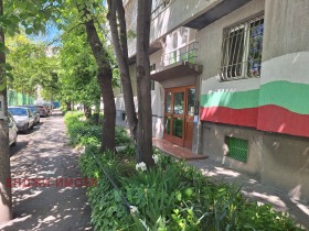 2-стаен град София, Гео Милев 14