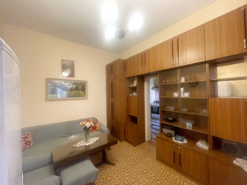 Продава  Етаж от къща град Пловдив , Център , 100 кв.м | 77020424 - изображение [4]