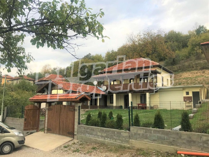 Продава  Къща, област Ловеч, с. Голям извор • при запитване • ID 63112600 — holmes.bg - [1] 