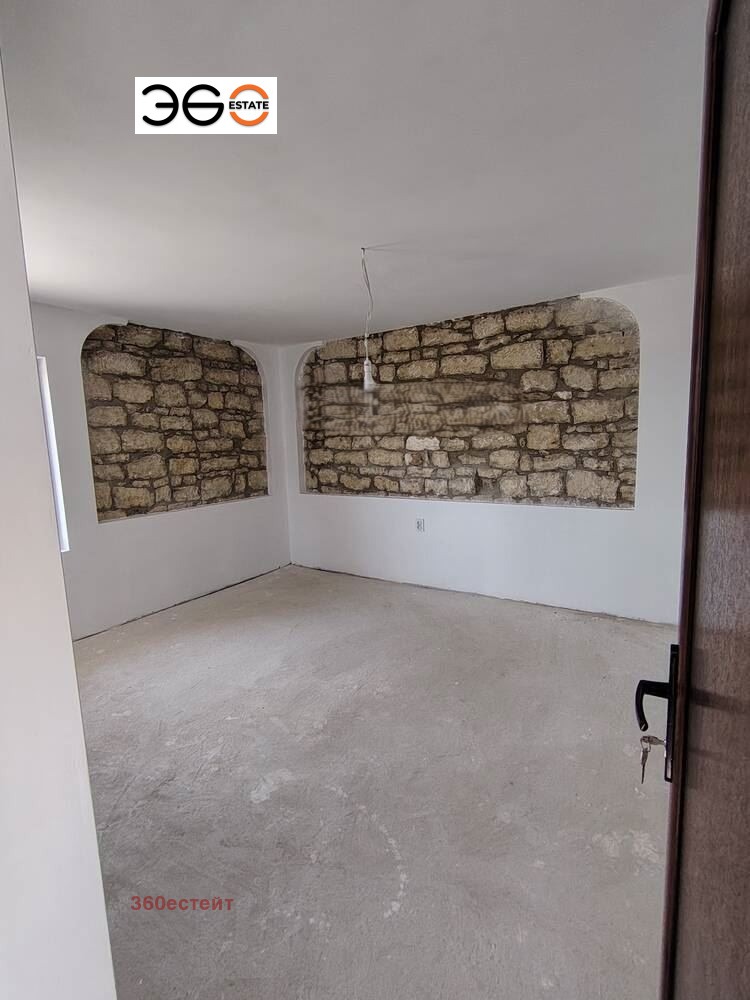 Продава КЪЩА, с. Манастир, област Варна, снимка 13 - Къщи - 56080575