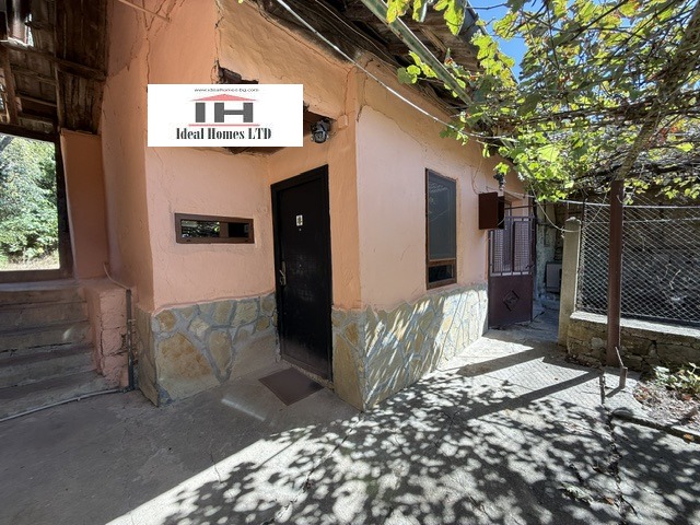 Продава КЪЩА, с. Теменуга, област Велико Търново, снимка 15 - Къщи - 56172676