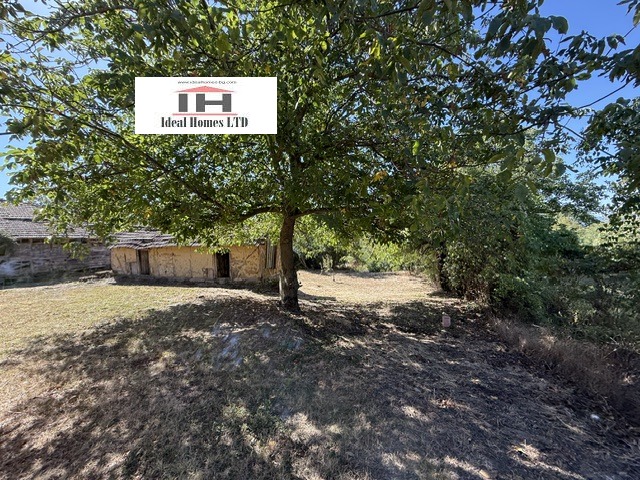 Продава КЪЩА, с. Теменуга, област Велико Търново, снимка 16 - Къщи - 56172676