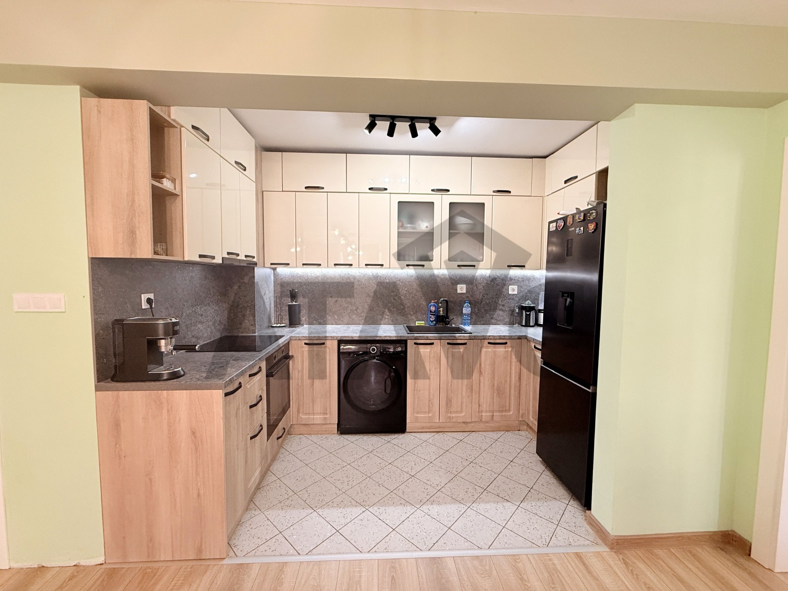 Продава 3-СТАЕН, гр. Пловдив, Остромила, снимка 7 - Апартаменти - 55628550