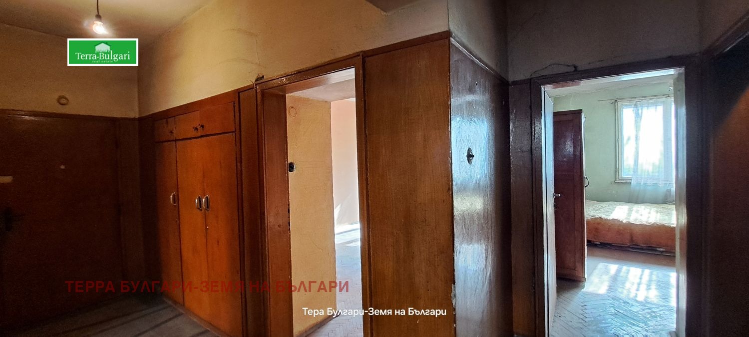 Продава 4-СТАЕН, гр. Перник, Рено, снимка 12 - Апартаменти - 53762051