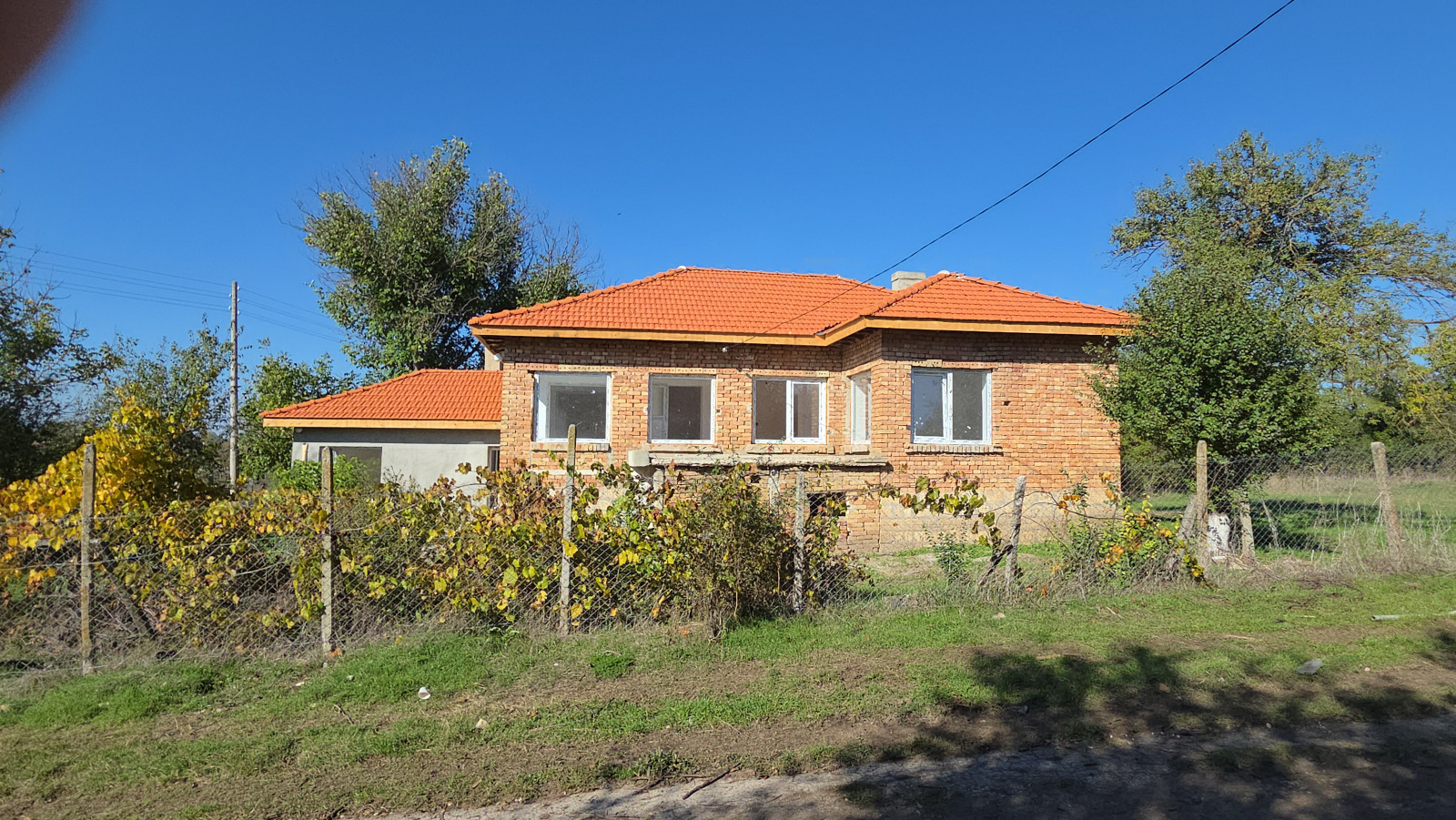 Продава КЪЩА, с. Червенци, област Варна, снимка 6 - Къщи - 55506762