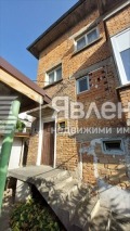 Продава ЕТАЖ ОТ КЪЩА, гр. Сопот, област Пловдив, снимка 1