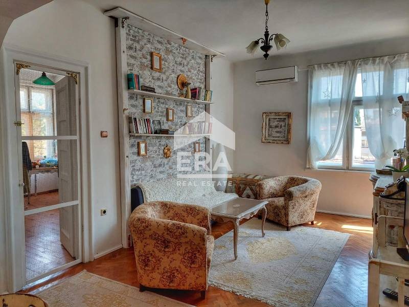 Продава ЕТАЖ ОТ КЪЩА | Imot.bg — изображение 1