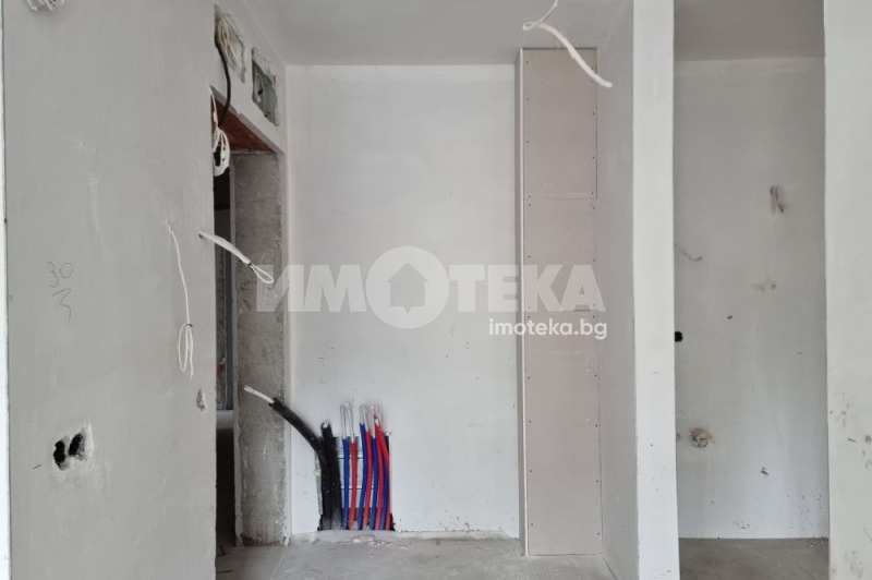 Продаја  1 спаваћа соба Софија , Красно село , 68 м2 | 39741301 - слика [14]