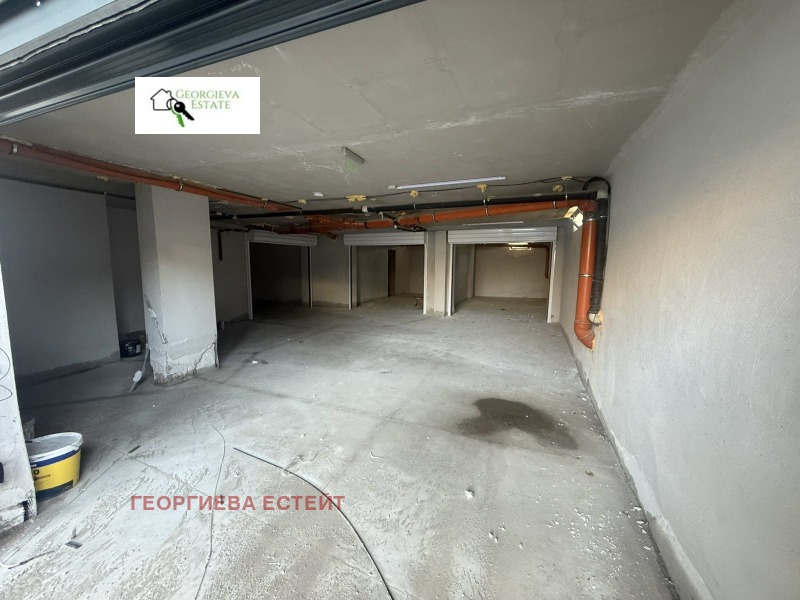 Продава  2-стаен град Пловдив , Остромила , 85 кв.м | 13508540 - изображение [13]