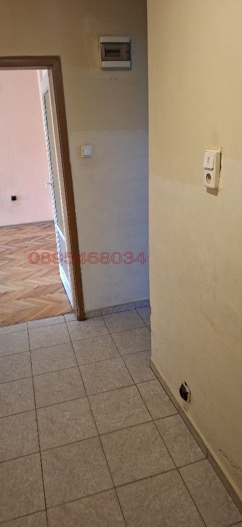 Продава 2-СТАЕН, гр. Русе, Родина 2