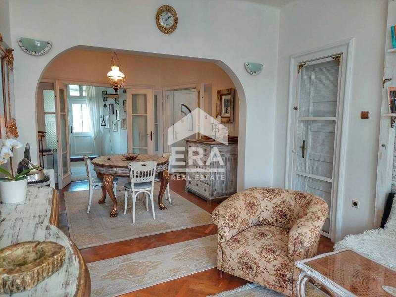 Продава  Етаж от къща град Варна , Гръцка махала , 124 кв.м | 83863671 - изображение [2]