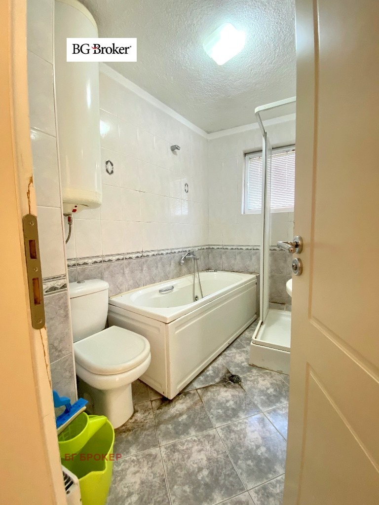 Продава 3-СТАЕН, гр. Бургас, Братя Миладинови, снимка 9 - Апартаменти - 56271062