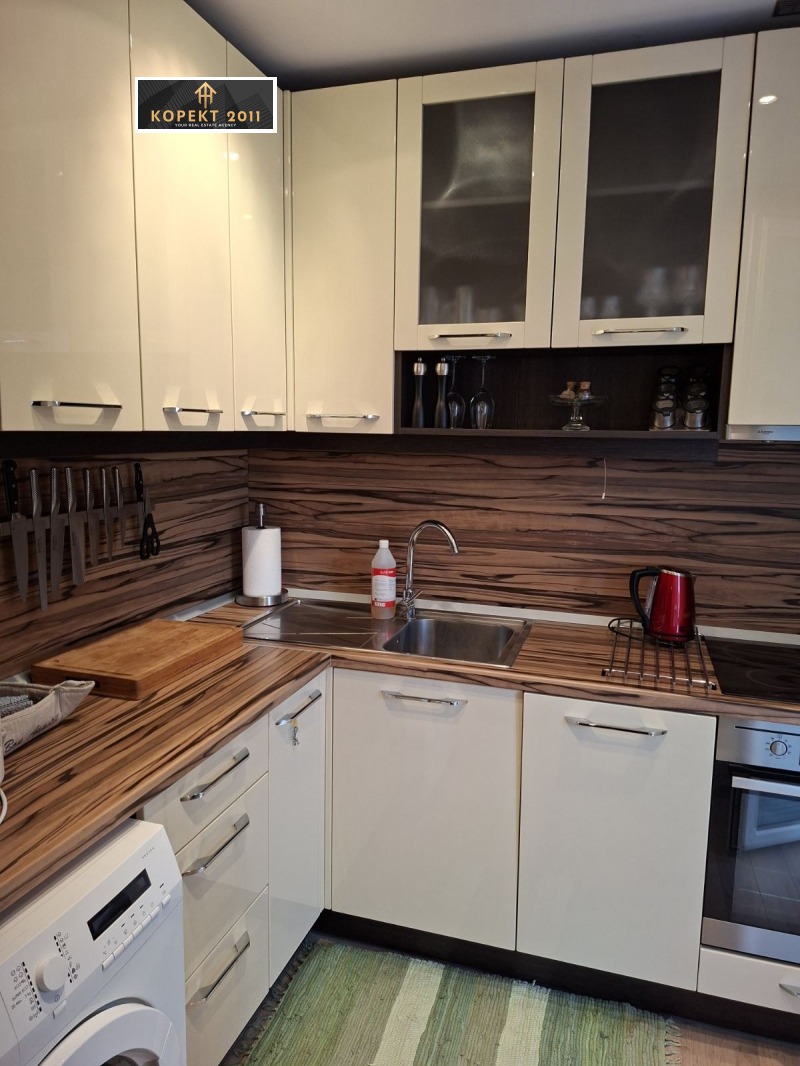 Продава МНОГОСТАЕН, гр. Русе, Родина 2, снимка 5 - Апартаменти - 52717595