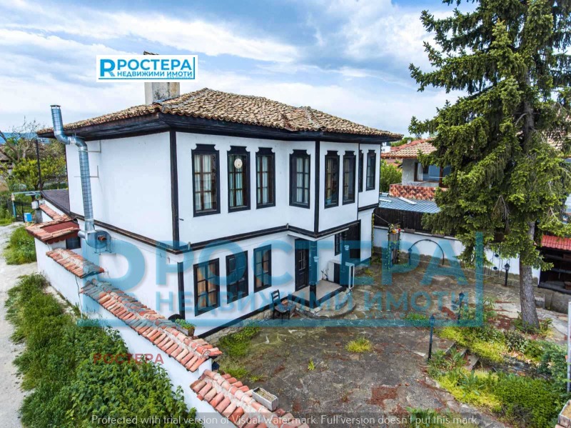 Продава  Къща град Търговище , Вароша , 276 кв.м | 65415232