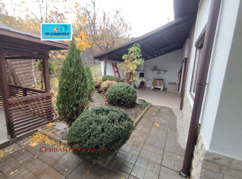 Продава КЪЩА, с. Слатино, област Кюстендил, снимка 13 - Къщи - 55173505