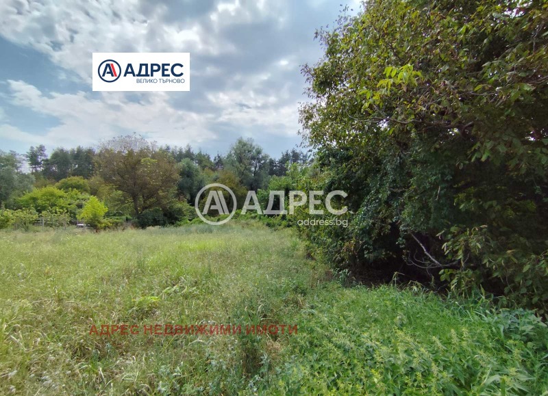 Na prodej  Spiknutí oblast Veliko Tarnovo , Prisovo , 1250 m2 | 82166000