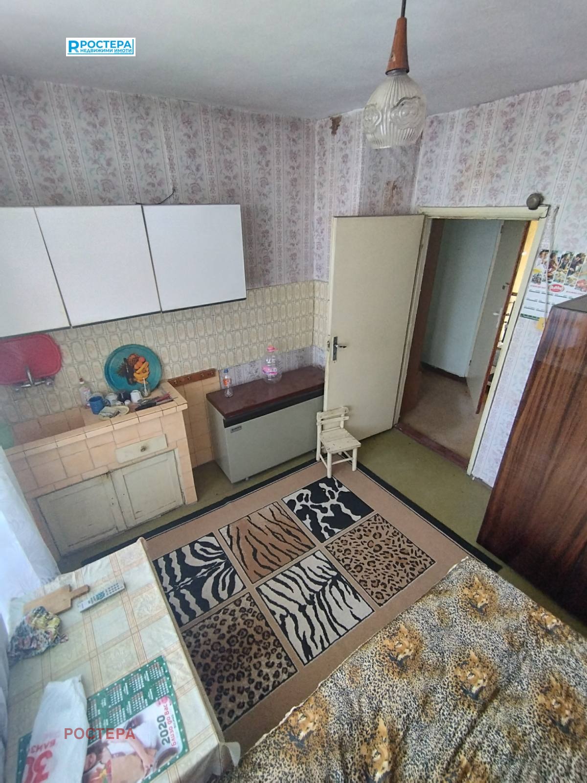 Продава 2-СТАЕН, гр. Търговище, Център, снимка 6 - Апартаменти - 56458856