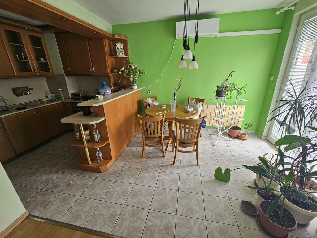 Продава 3-СТАЕН, гр. Кърджали, Център, снимка 4 - Апартаменти - 54222951