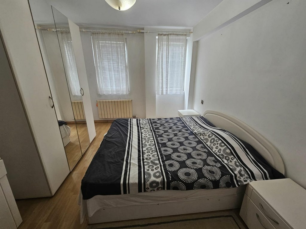 Продава МНОГОСТАЕН, гр. Кърджали, Център, снимка 8 - Апартаменти - 54223009