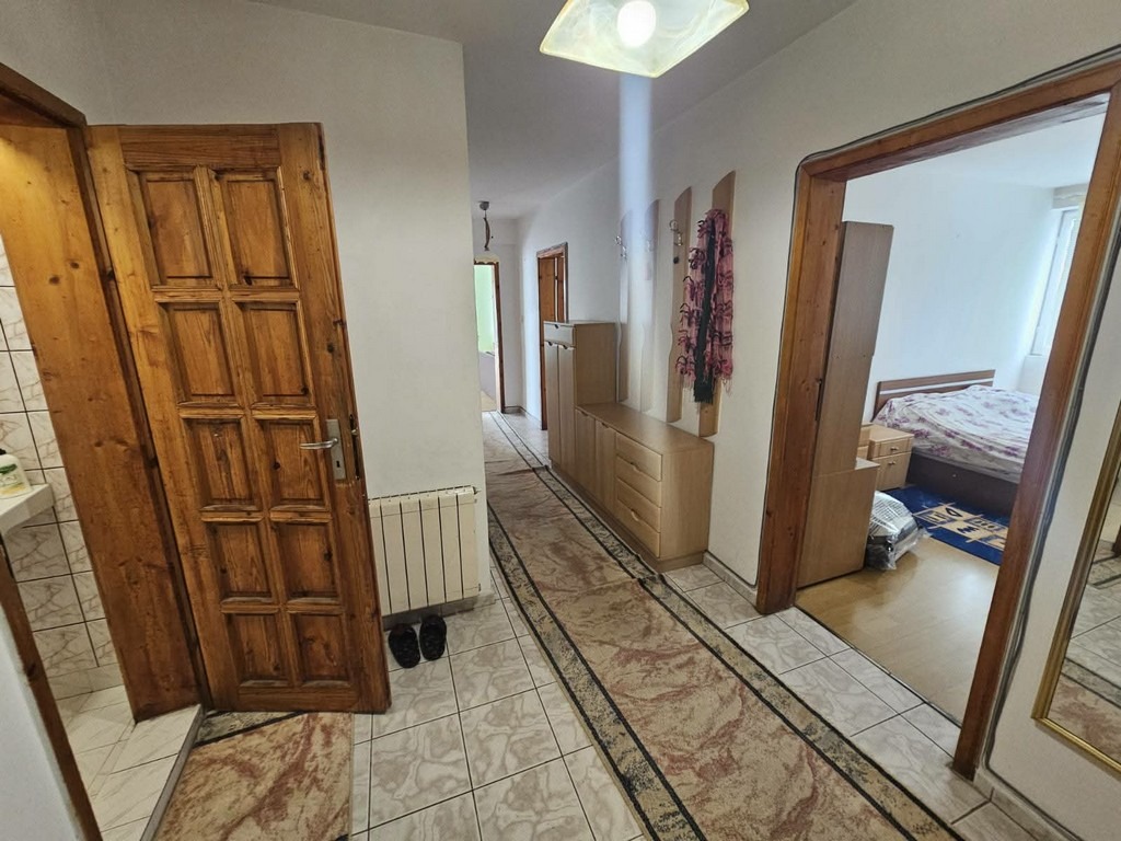 Продава МНОГОСТАЕН, гр. Кърджали, Център, снимка 17 - Апартаменти - 54223009