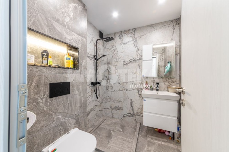 En venta  2 dormitorios Varna , Levski 1 , 117 metros cuadrados | 97135393 - imagen [11]