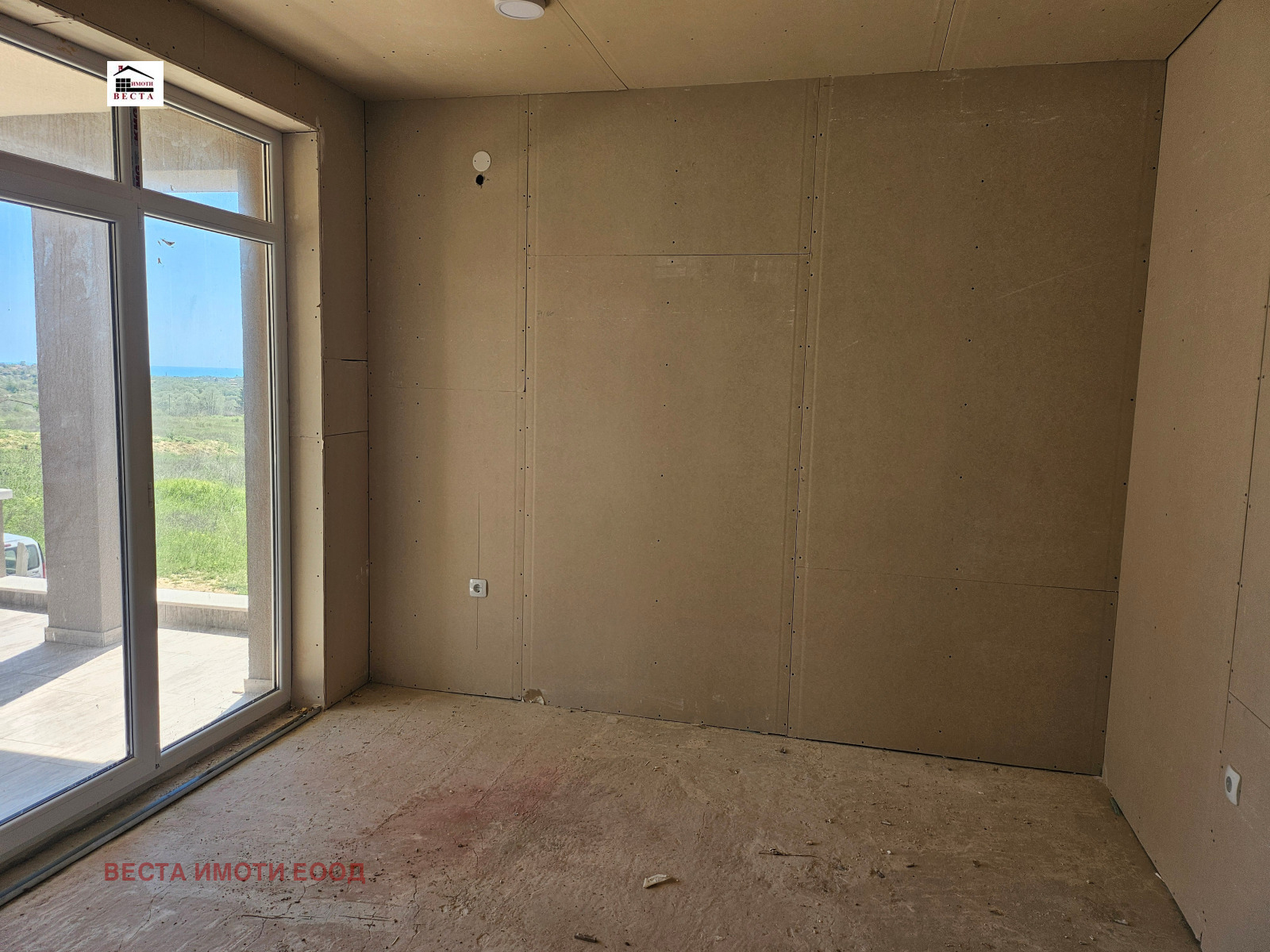 Продава КЪЩА, гр. Варна, м-т Боровец - юг, снимка 12 - Къщи - 53600617