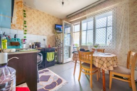 2 soverom Kavarna, region Dobrich 2
