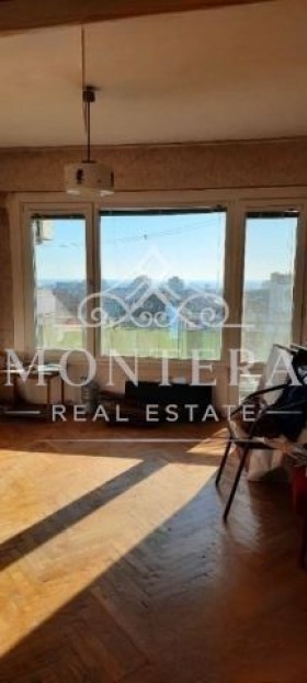 Продава 4-СТАЕН, гр. Варна, Цветен квартал, снимка 2 - Апартаменти - 54021481